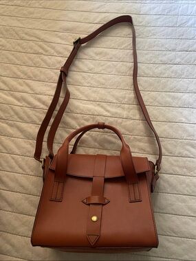 Classic Brown Leather Satchel with Top Handle & Adjustable Strap